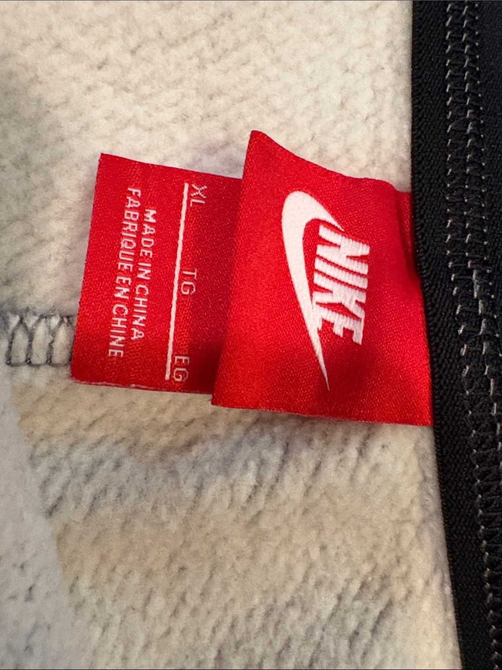 Nike mens Heather Gray Logo Joggers - Picture 3 of 5